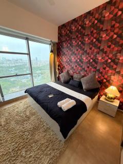 Luxurious 1bhk with balcony and city view - 1