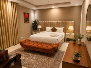 Modern Duo Two Bedroom Apt Gold Crest Residence - 9