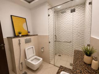 Modern Duo Two Bedroom Apt Gold Crest Residence - 7
