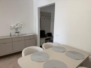 Apartment 15 - 4