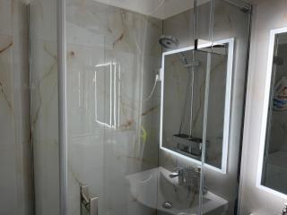 Apartment 15 - 3