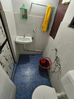 Rented room for cheap - 2