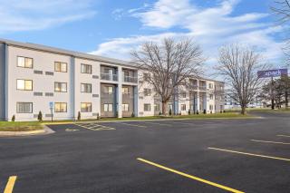 Spark by Hilton Bettendorf Quad Cities - 9