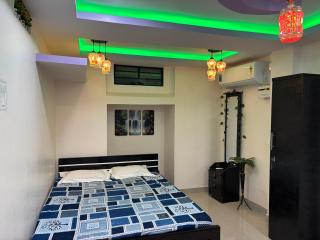 The Urban Cozy Homestay - 4
