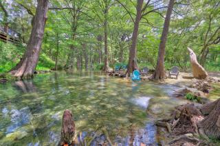 Creekside Cabins - The Texan - 7