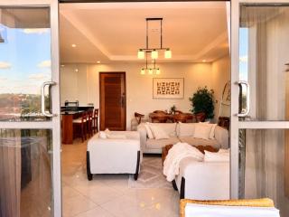 Amaka Homes - Skyline & Ocean Views - 3