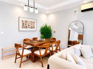 Amaka Homes - Skyline & Ocean Views - 2