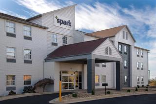 Spark by Hilton St Robert Fort Leonard Wood - 9