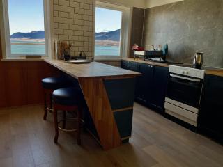 Art & Nature Retreat in Iceland - The Crib Rocks - 5