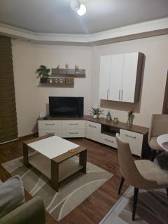 Aura suites 4 - 5