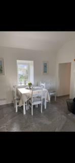 Diamonds Cottage - 0