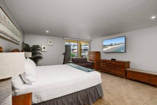 Easy Access 1st Floor Condo with Heated Pool - 7