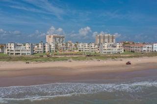 Beach Resort Condo 1st Floor and Heated Pool - 5