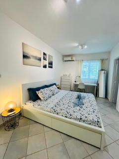 White haven, tropical gardens, pools, Walking distance Dominicus Beach, Estrella - 5