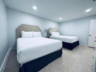 Beachfront Getaway with Ocean View and Resort Amenities - 5