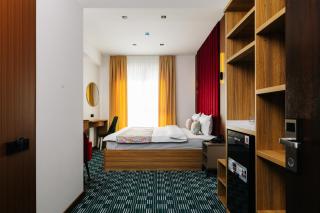 Royal City Plaza Hotel - 2