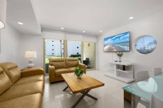 Cozy Beachside Condo 1st Floor and Resort Amenities - 9