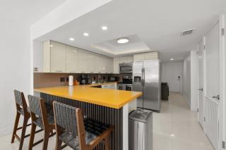 Cozy Beachside Condo 1st Floor and Resort Amenities - 7