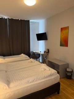 Hotel Central Hannover - 8