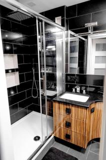 Studio 36 - Spacious Flat with Super King Bed - 4