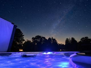 Private Pool - Quiet Guesthouse on 7 Acres - 8