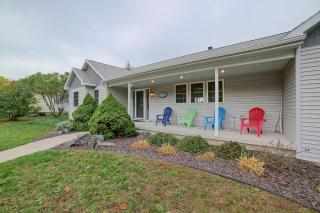Lakefront De Tour Village Home w/ Deck & Fire Pit! - 8
