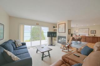 Lakefront De Tour Village Home w/ Deck & Fire Pit! - 7