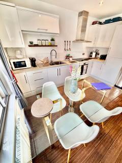 Vibrant City Centre 1 Bed Apartment Sleeps 3 - Close to Cambridge University & Attractions - Cambridge - 8