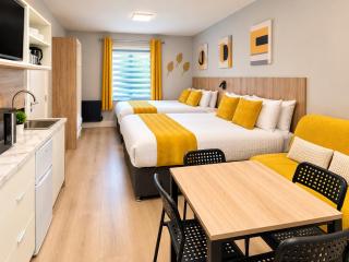 O'Meara Self-Catering Apartments - 4