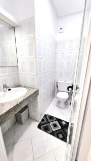 100 m apartment with terrace, 2 bedrooms, air-conditioned - 9