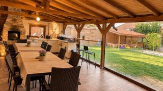 Cozy home for kids of all ages - Barbaronite - 1