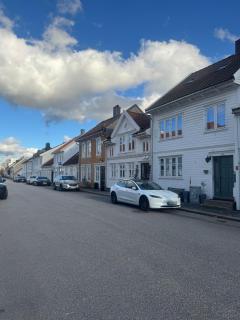 Det Gule Huset - 7