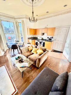 Victorian Style Apartment - Studio in Cambridge City Centre sleeps 3 close to river & Cambridge university - 3