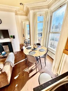 Victorian Style Apartment - Studio in Cambridge City Centre sleeps 3 close to river & Cambridge university - 1