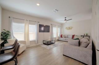 Princeton Home Near Lavon Lake w/ Garage & Grill - 2