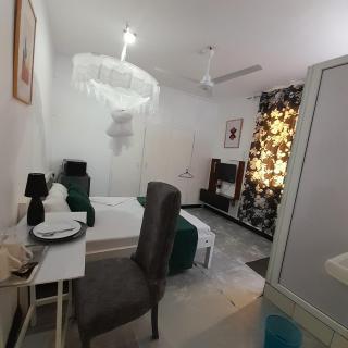 FURNISHED STUDIO ON BEACHROAD - 7