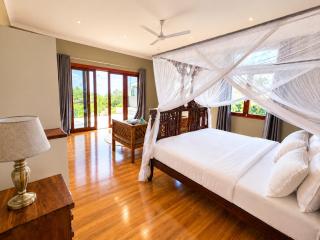 Raffia Boutique Hotel - 5