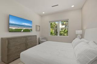Brand New Luxury Condo, South Padre Retreat - 0