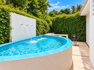Casa Maya Villa with Private Pool Bar and Parking Merida - 9