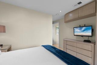 First Floor Beachfront Gem with Resort Amenities - 5