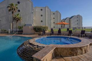 Luxurious Beachside Condo with Amazing Ocean Views - 2
