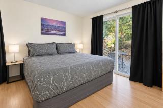 Hood River Suites Extended Stay Apartment Hotel - 6