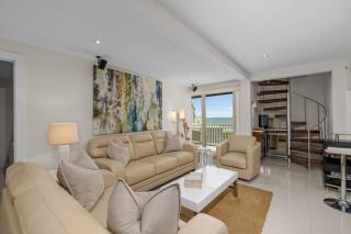 Seabreeze Condo with Ocean Views and Resort Amenities - 8
