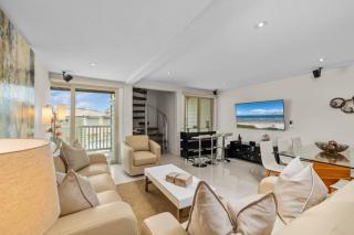 Seabreeze Condo with Ocean Views and Resort Amenities - 3