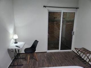 New apartment downtown with 24-hour parking - 4
