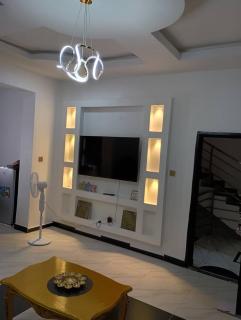 T5A5 Apartment - 4
