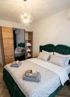 Brand New 1BR Apartment&Private Garage - 9