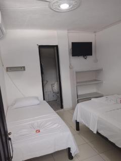 Hotel Adaluz - 0