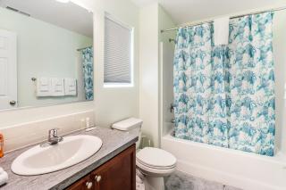RJD Beachside Vacation Home B - 1