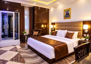 Exquisite Suites Hotel - 6